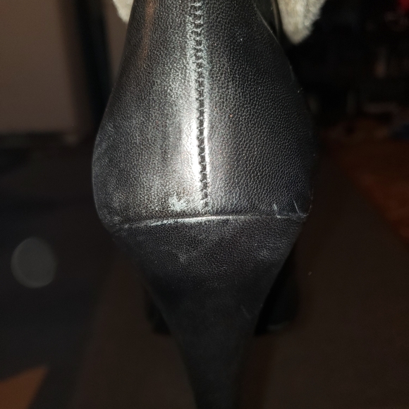 Boots - Picture 5 of 6